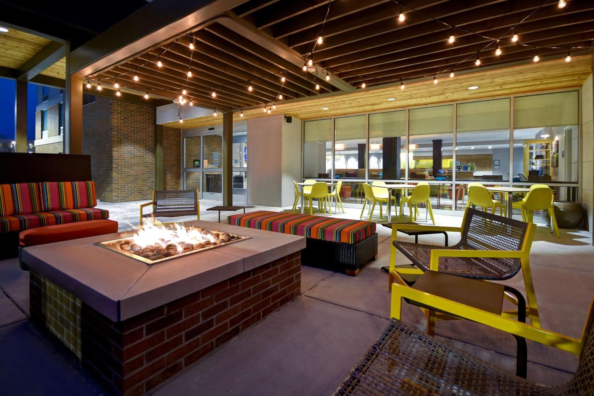 Home2 Suites Wichita Downtown Delano, Ks Zewnętrze zdjęcie