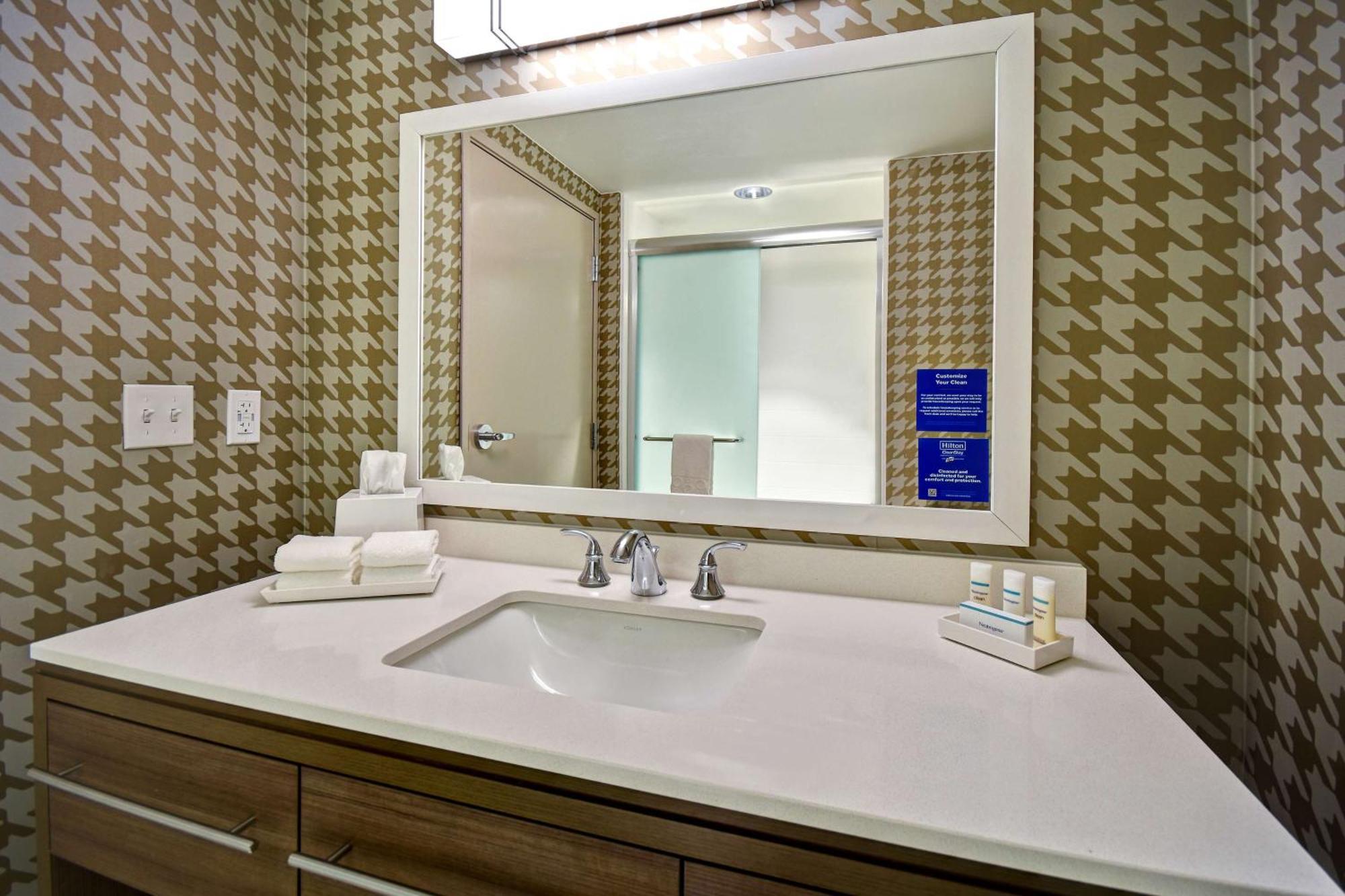 Home2 Suites Wichita Downtown Delano, Ks Zewnętrze zdjęcie